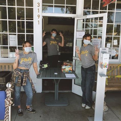 Philz Coffee Mission, Benefits, and Work Culture .